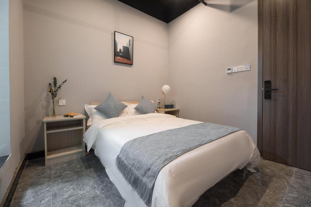 Pu Chun International Hostel -Yugarden & Old Town Шанхай Экстерьер фото