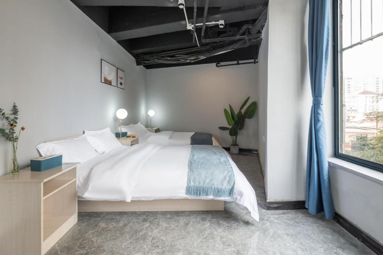 Pu Chun International Hostel -Yugarden & Old Town Шанхай Экстерьер фото